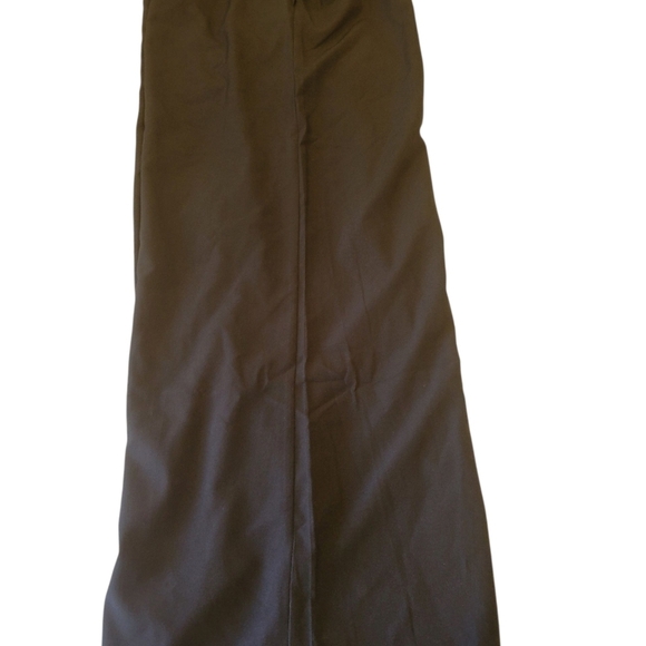 2 Pieces Womans Polester Black Pull On Pants & Matching B&W Blouse Striking Set - Picture 9 of 10